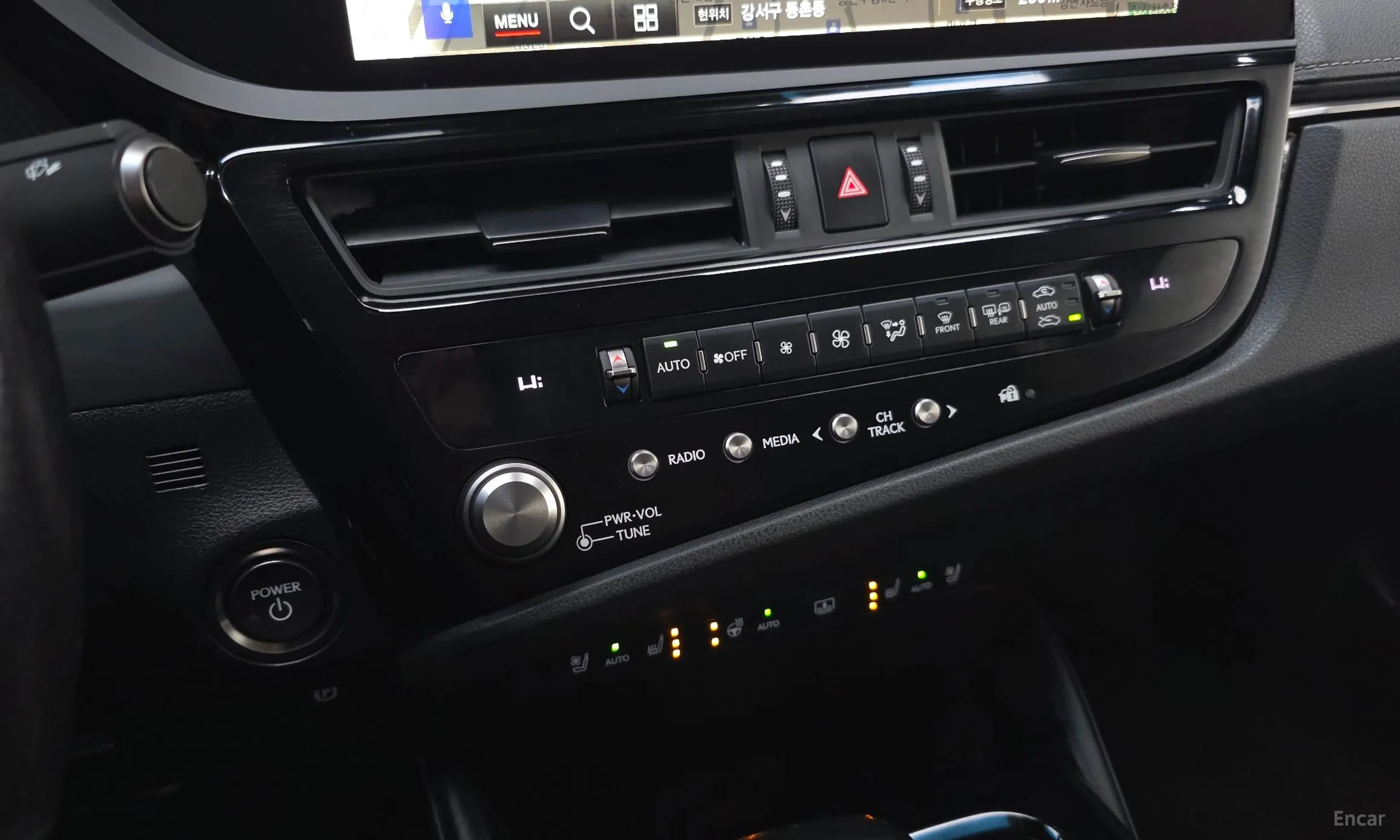 Lexus ES300h 7th Generation превью 17