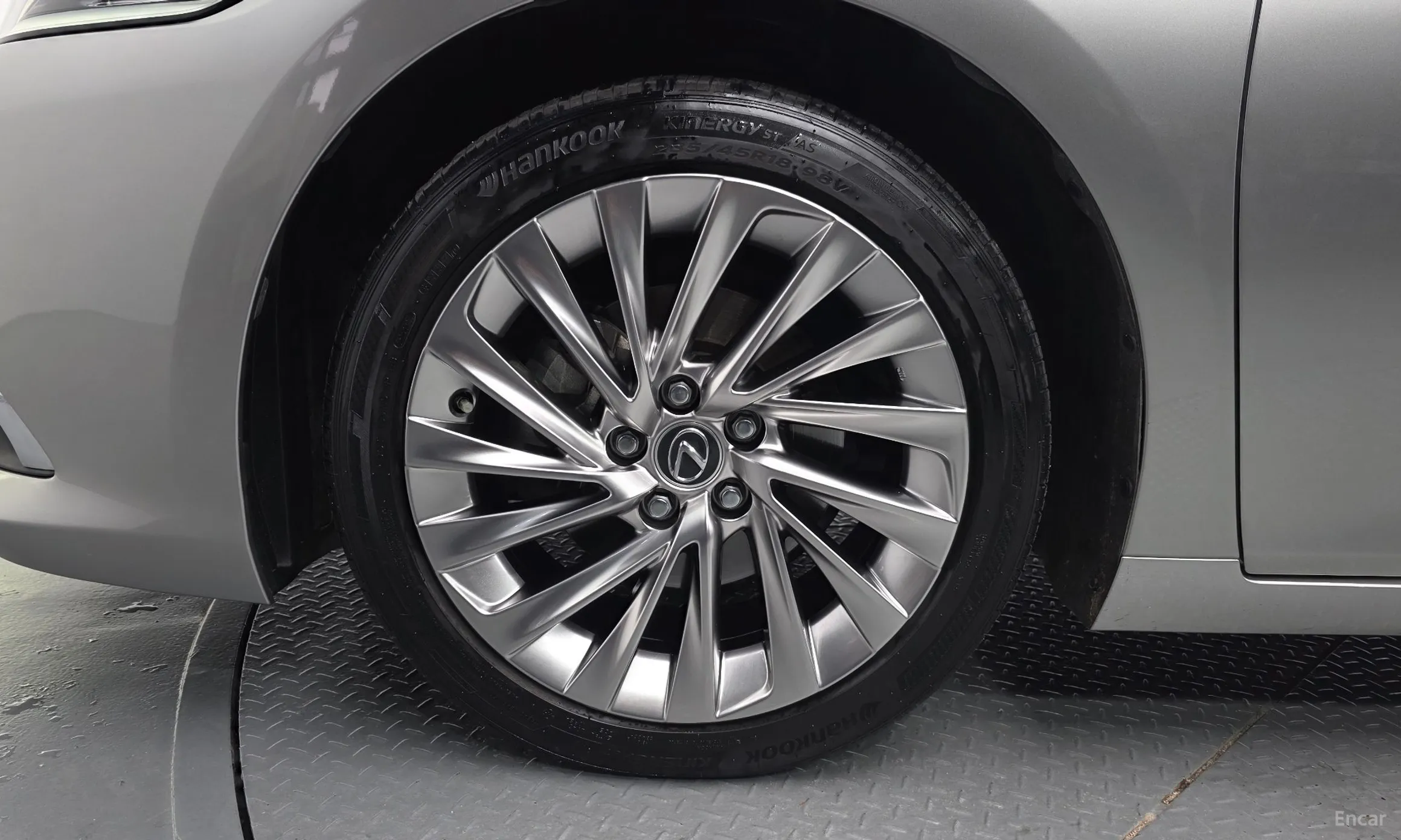 Lexus ES300h 7th Generation превью 5