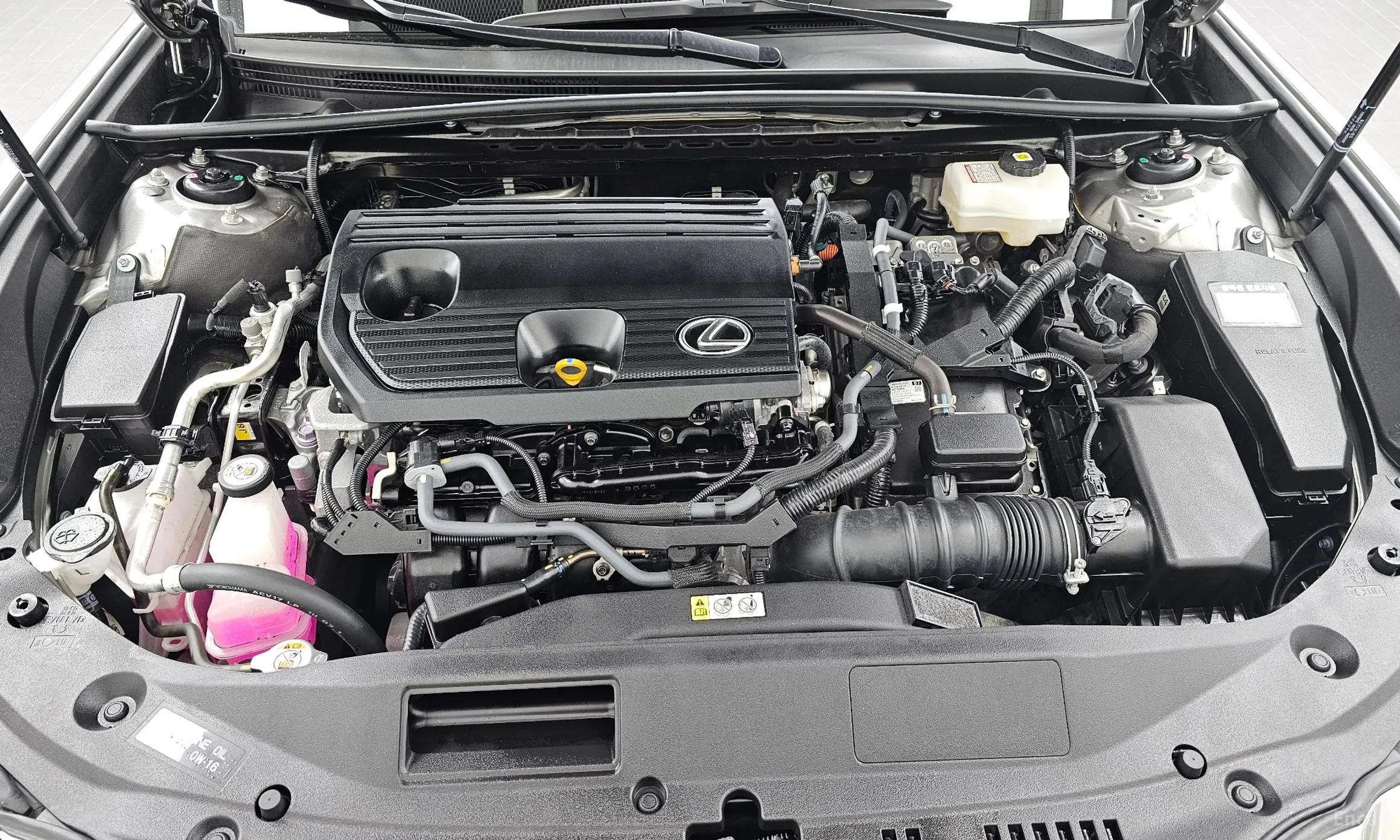 Lexus ES300h 7th Generation превью 6