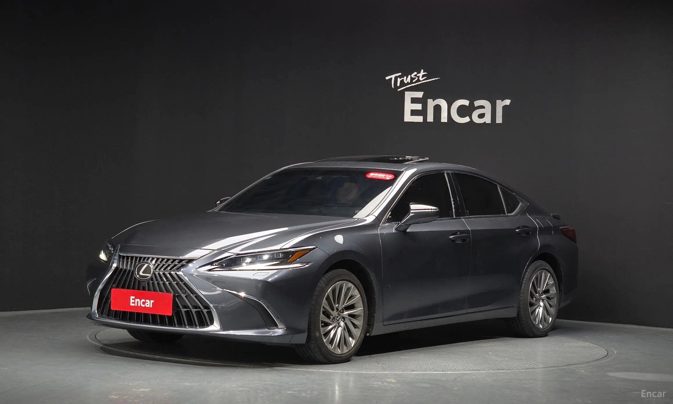 Lexus ES300h 7th Generation