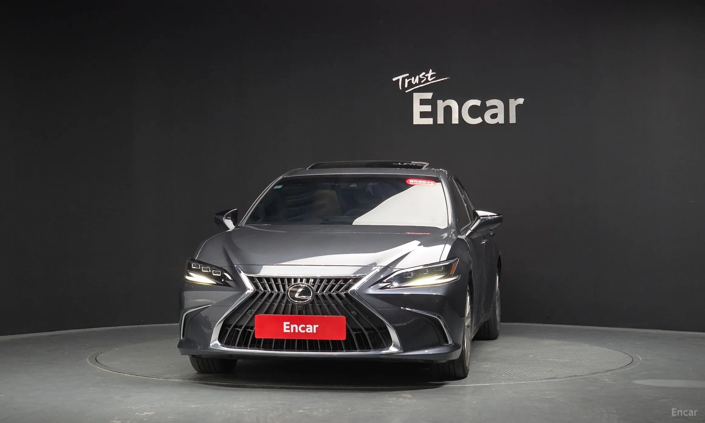 Lexus ES300h 7th Generation превью 3