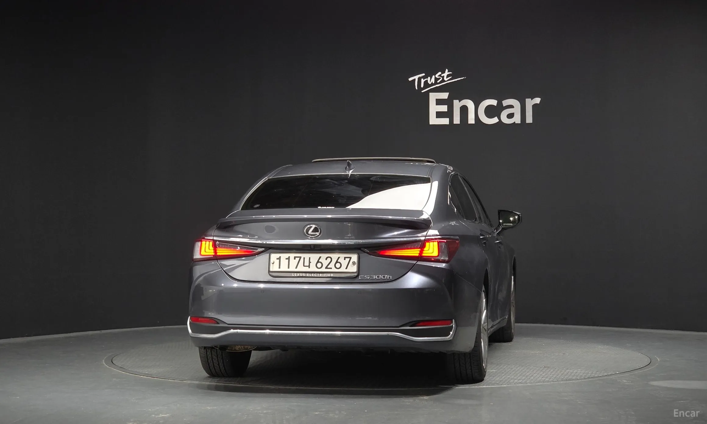 Lexus ES300h 7th Generation превью 4
