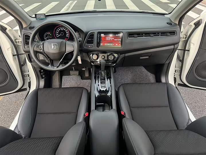 Honda Vezel превью 3
