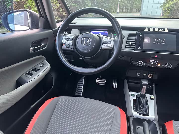 Honda Life превью 5