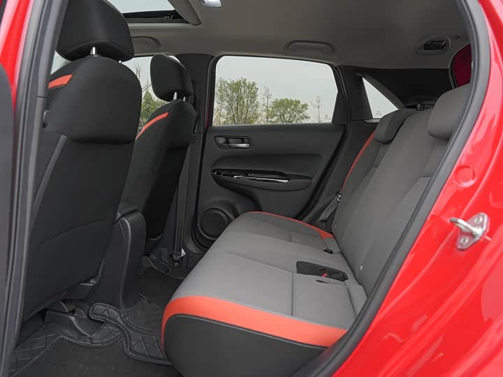 Honda Life превью 6