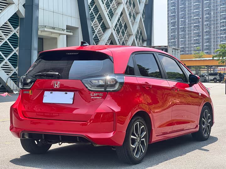 Honda Life превью 3