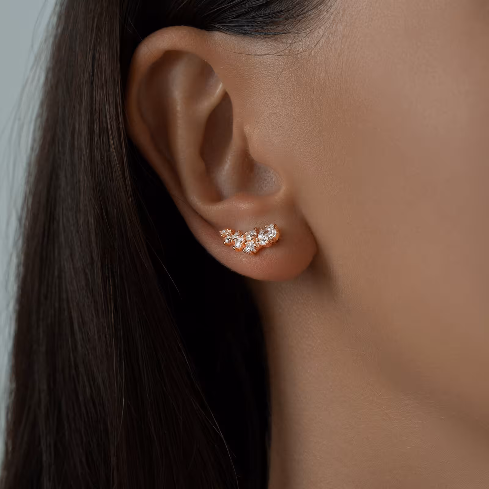 Серьги-эльфы из серебра с позолотой и фианитами — фото 3