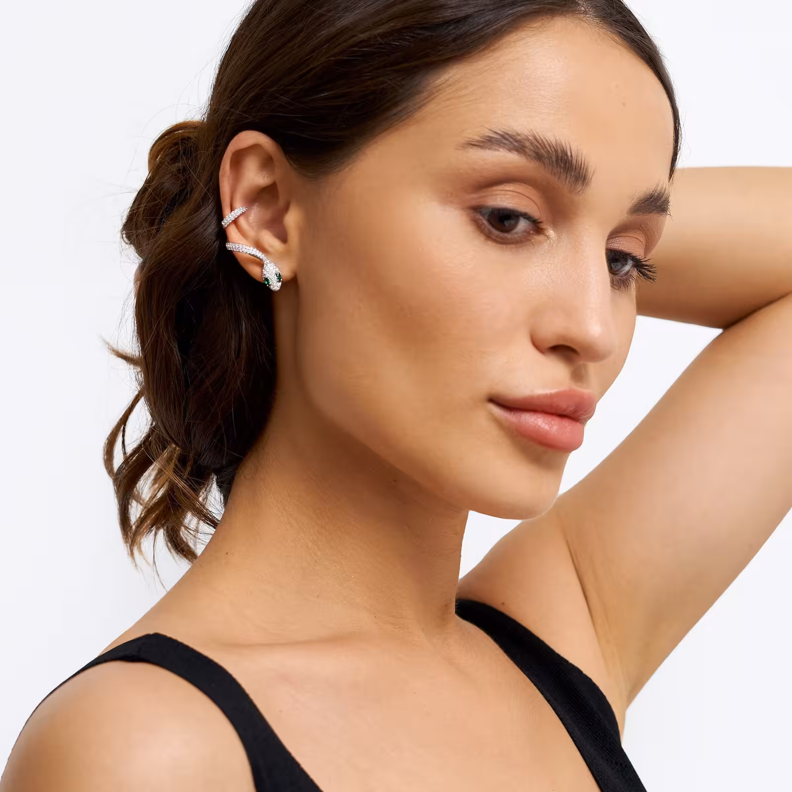 Серьга-кафф из серебра с фианитами — фото 4