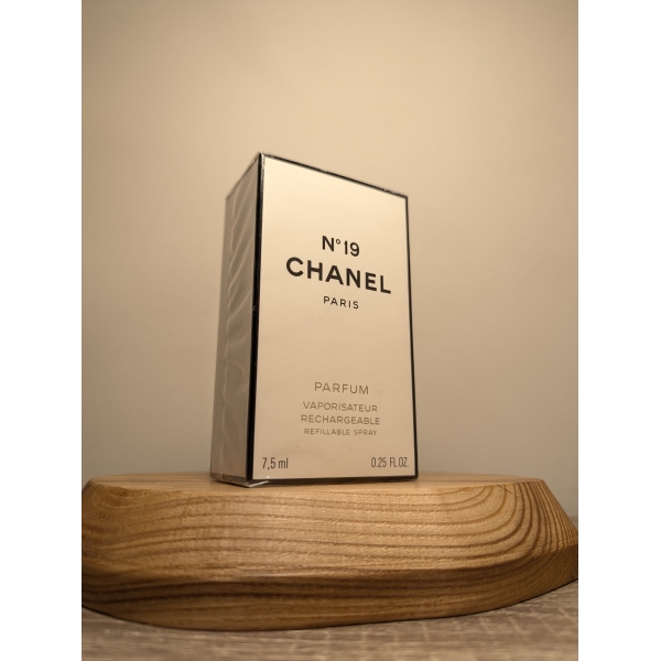 Духи Chanel № 19 7,5 мл винтаж 1993 года спрей в слюде
