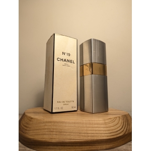 Туалетная вода Chanel № 19 EDT 50 мл винтаж 1997 года спрей
