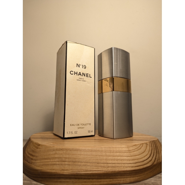 Туалетная вода Chanel № 19 EDT 50 мл винтаж 1997 года спрей