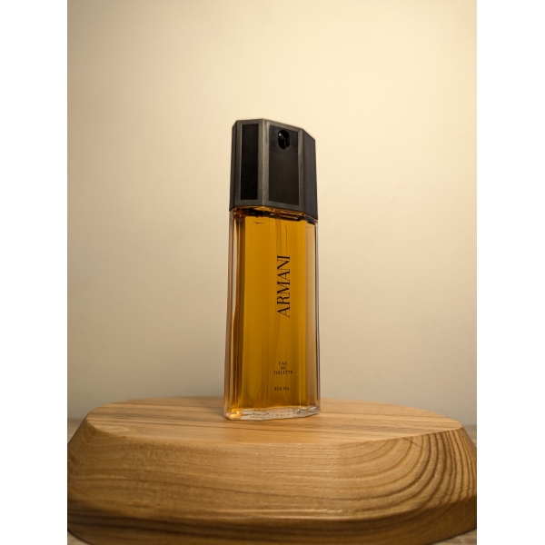 Туалетная вода Giorgio Armani Armani EDT 50 мл винтаж 1990 года спрей