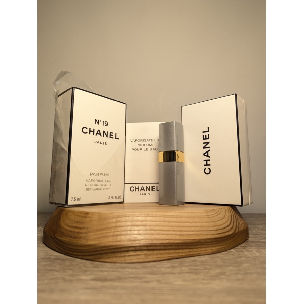 Духи Chanel № 19 7,5 мл винтаж 1995 года спрей