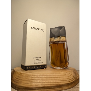 Парфюмерная вода Estee Lauder Knowing EDP 75 мл винтаж 2001 года спрей