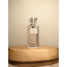 Дымка для волос Christian Dior Miss Dior Parfum pour Cheveux 30 мл 2021 года спрей