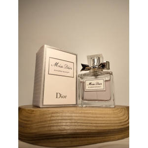 Туалетная вода Christian Dior Miss Dior Blooming Bouquet EDT 50 мл 2016 года спрей Туалетная вода Christian Dior Miss Dior Blooming Bouquet EDT 50 мл 2016 года спрей