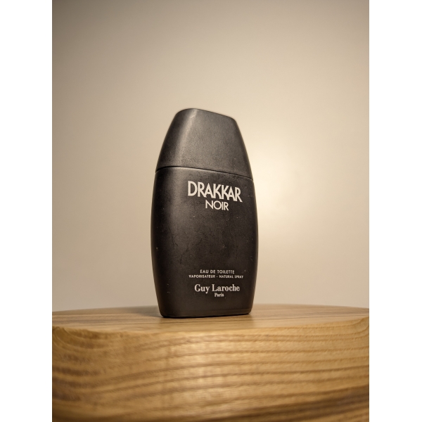 Туалетная вода Guy Laroche Drakkar Noir EDT 50 мл винтаж 1994 года спрей