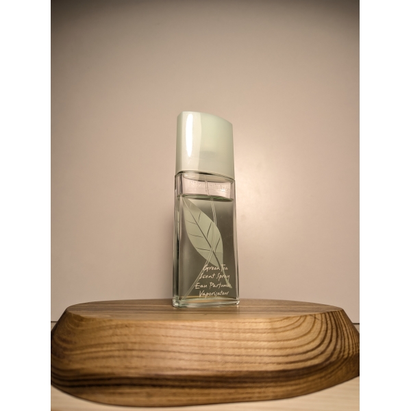 Парфюмерная вода Elizabeth Arden Green Tea EDP 50 мл винтаж 2000 года спрей