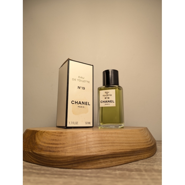 Туалетная вода Chanel № 19 EDT 50 мл винтаж 1990 года сплэш