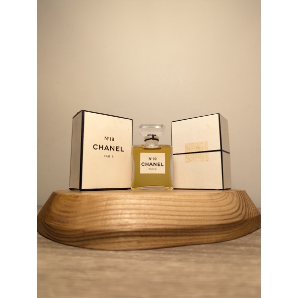 Духи Chanel № 19 extrait 14 мл винтаж 1960-х годов сплэш пломба