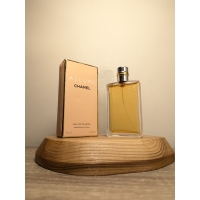 Туалетная вода Chanel Allure EDT 50 мл 2011 года спрей Туалетная вода Chanel Allure EDT 50 мл 2011 года спрей