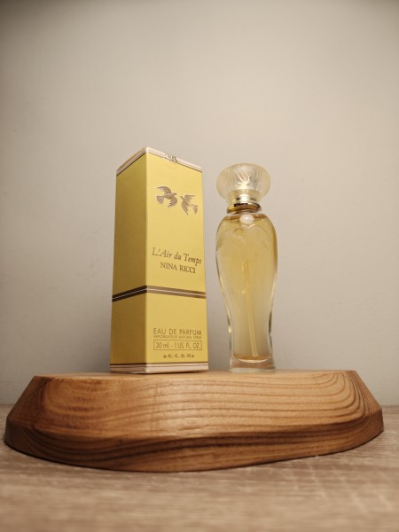 Парфюмерная вода Nina Ricci L'Air du Temps EDP 30 мл винтаж 1999 года спрей