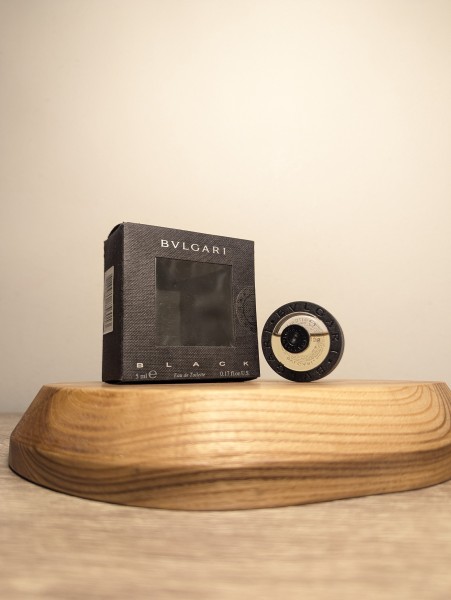 Туалетная вода Bvlgari Black EDT 5 мл 2009 года сплэш