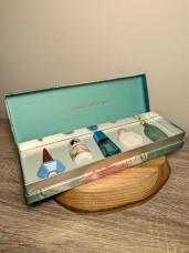 Набор Cacharel Les miniatures de Cacharel 24,5 мл винтаж 1995 года Набор Cacharel Les miniatures de Cacharel 24,5 мл винтаж 1995 года