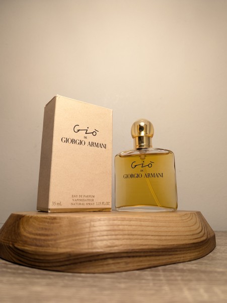 Парфюмерная вода Giorgio Armani Gio EDP 35 мл винтаж 1996 года спрей