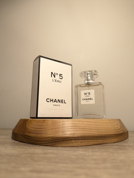 Туалетная вода Chanel № 5 L'Eau EDT 50 мл 2022 года спрей