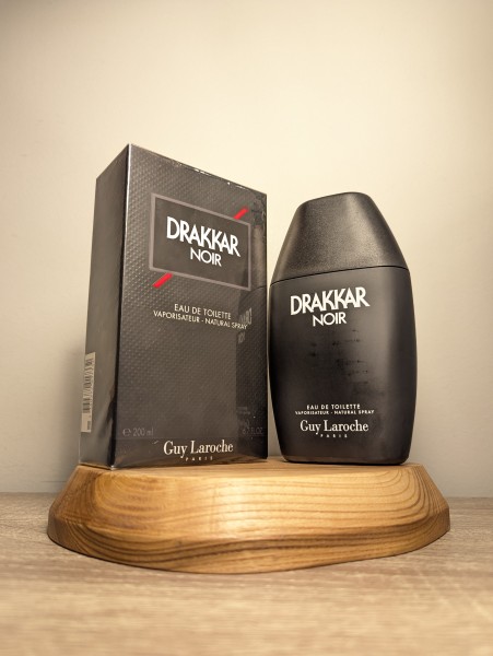 Туалетная вода Guy Laroche Drakkar Noir EDT 200 мл 2010 года спрей