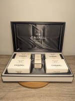 Набор Chanel № 19: 4 мыла + EDT 19 мл винтаж 1980-х годов Набор Chanel № 19: 4 мыла + EDT 19 мл винтаж 1980-х годов