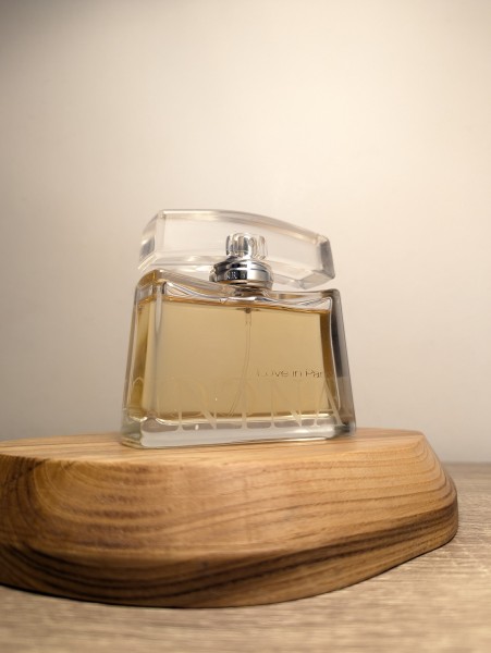 Парфюмерная вода Nina Ricci Love in Paris EDP 80 мл винтаж 2004 года спрей