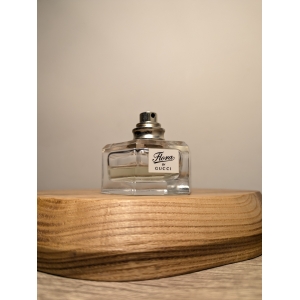 Туалетная вода Gucci Flora by Gucci Eau Fraiche EDT 30 мл 2011 года спрей