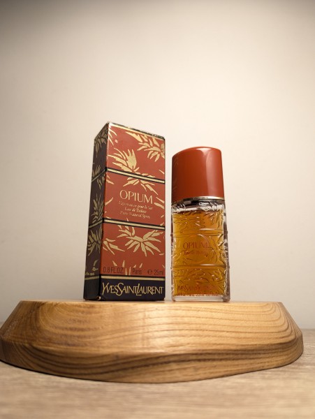 Туалетная вода Yves Saint Laurent Opium EDT 25 мл винтаж 1977 года спрей