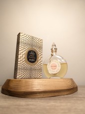 Одеколон Guerlain Chant d'Aromes EDC 45 мл винтаж 1960-х годов сплэш Одеколон Guerlain Chant d'Aromes EDC 45 мл винтаж 1960-х годов сплэш