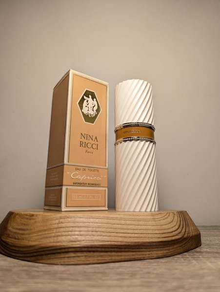 Туалетная вода Nina Ricci Capricci EDT 50 мл винтаж 1980-х годов спрей