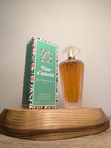 Парфюмерная вода Givenchy Fleur d'Interdit EDP 50 мл винтаж 1990-х годов спрей Парфюмерная вода Givenchy Fleur d'Interdit EDP 50 мл винтаж 1990-х годов спрей