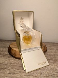 Духи Nina Ricci L'Air du Temps Lalique 30 мл винтаж 1970-х годов сплэш пломба Духи Nina Ricci L'Air du Temps Lalique 30 мл винтаж 1970-х годов сплэш пломба