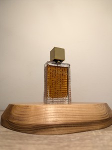 Парфюмерная вода Yves Saint Laurent Cinema EDP 35 мл винтаж 2005 года спрей