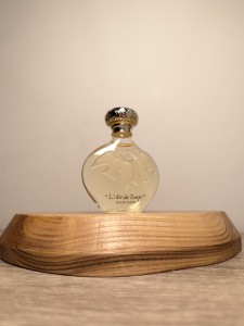 Туалетная вода Nina Ricci L'Air du Temps EDT 25 мл винтаж 1980-х годов сплэш Туалетная вода Nina Ricci L'Air du Temps EDT 25 мл винтаж 1980-х годов сплэш