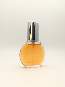 Туалетная вода Gloria Vanderbilt Vanderbilt EDT 30 мл 2012 года спрей Туалетная вода Gloria Vanderbilt Vanderbilt EDT 30 мл 2012 года спрей