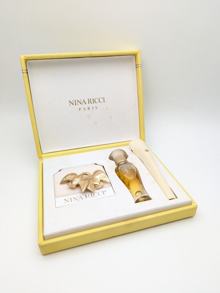 Духи Nina Ricci L'Air du Temps 7,5 мл спрей, брошь, мешочек винтаж 1990-х годов