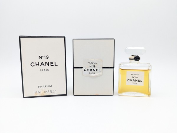 Духи Chanel № 19 14 мл винтаж 1970-х годов сплэш пломба