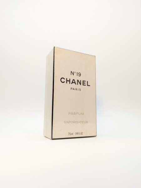Духи Chanel № 19 7,5 мл винтаж 1980 года спрей в слюде
