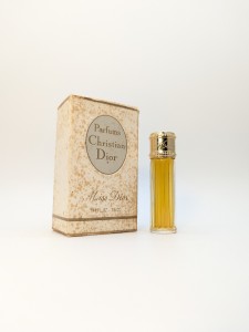 Духи Christian Dior Miss Dior 7,5 мл винтаж 1960-х годов сплэш Духи Christian Dior Miss Dior 7,5 мл винтаж 1960-х годов сплэш