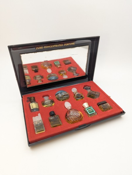 Набор Les meilleurs Parfums de Paris 22,5 мл винтаж 1980-х годов