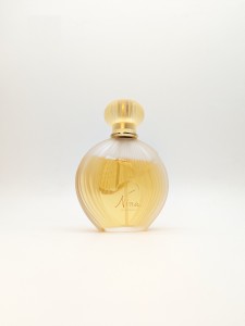 Туалетная вода Nina Ricci Nina EDT 100 мл винтаж 1980-х годов спрей Туалетная вода Nina Ricci Nina EDT 100 мл винтаж 1980-х годов спрей