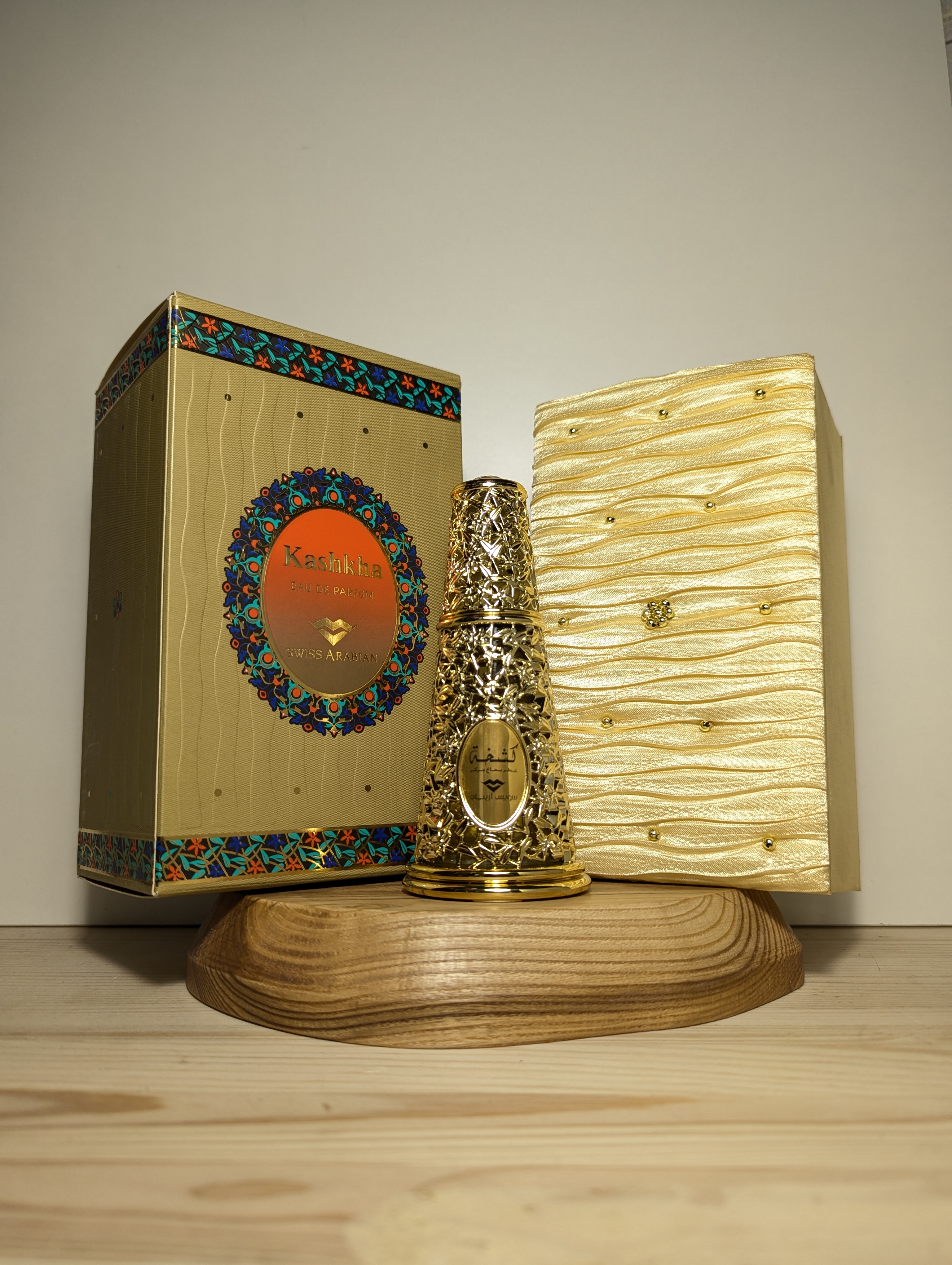 Духи Swiss Arabian Kashkha — винтажный флакон