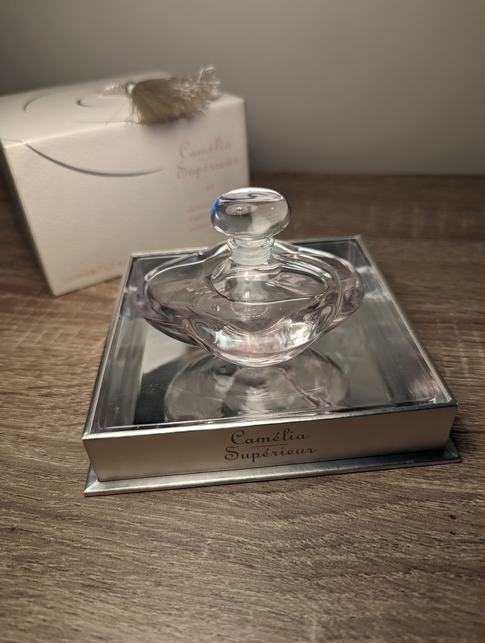 Духи Shiseido Camelia Superieur — винтажный флакон